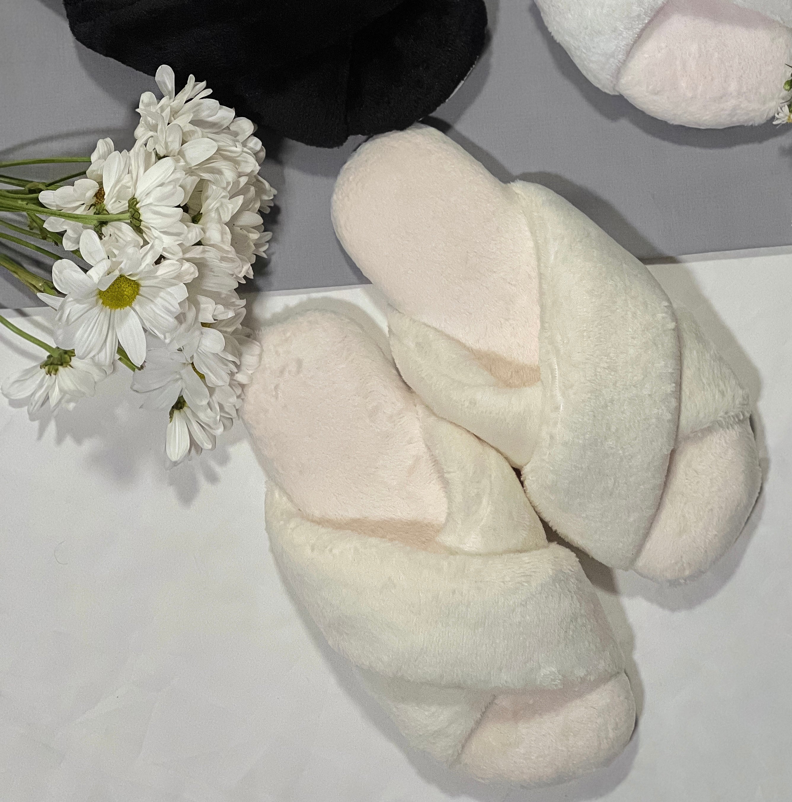 Pantuflas de dormir para mujer color marfil