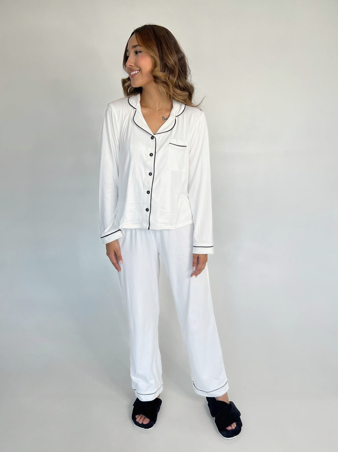 Pijama manga larga y pantalon en textil suave Blanco hueso